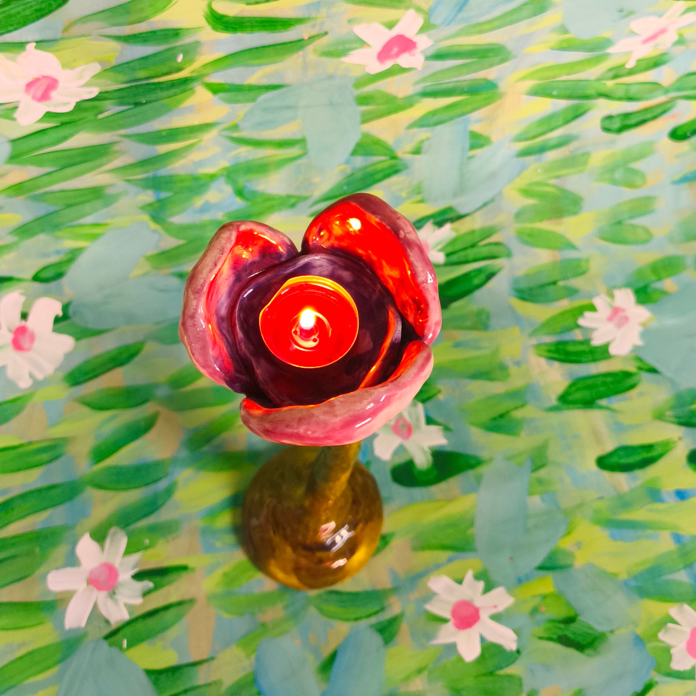 Tulip Candle Holder in Ceramic