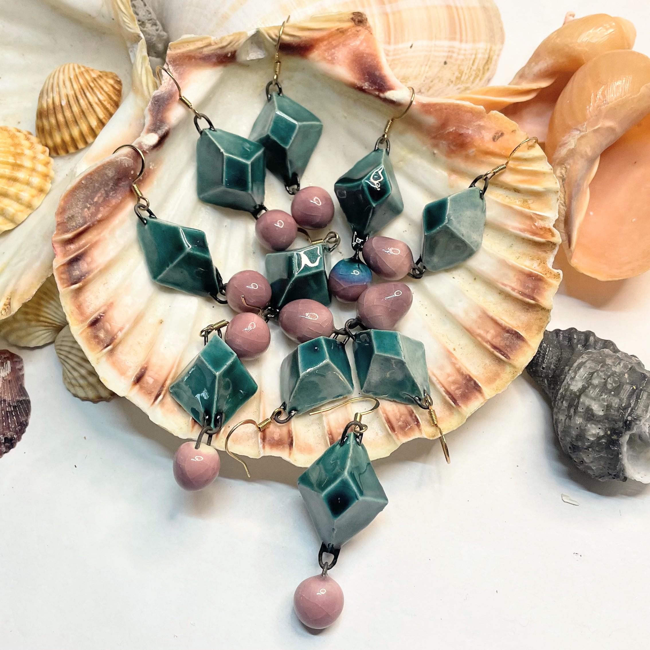 Dangling Green Gem Earring